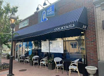 rhode-island/bristol-county/bar/the-blue-room