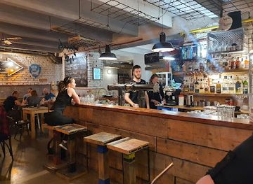 czechia/moravia/bar/local-local-pub-industy