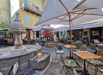 france/gorges-du-verdon/bar/chez-augustine