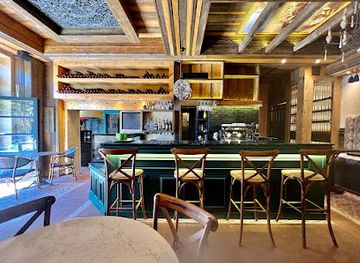 greece/rhodes/rhodes-old-town/bar/cocktails-rhodes-old-town-by-decan