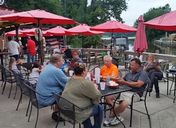 ohio/wayne-national-forest/bar/copper-penny-lakeside