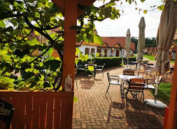 slovenia/prekmurje/bar/creta-bar