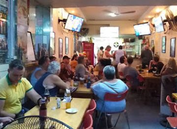 vietnam/south-central-coast/bar/cheers-sports-pub