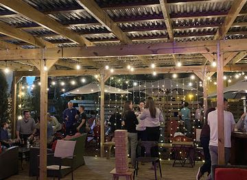 florida/greater-orlando/bar/grape-and-the-grain-wine-bar