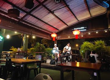 malaysia/sarawak/bar/the-aeroport-wine-dine