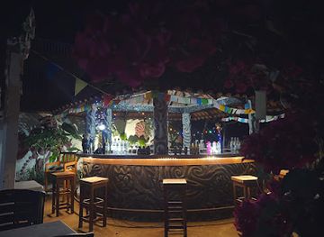 the-gambia/kiang-east-national-park/bar/guesthouse-three-wild-monkeys