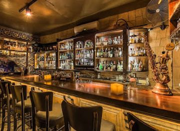 greece/rhodes/bar/the-last-butler