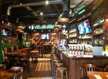 Corner Irish Pub