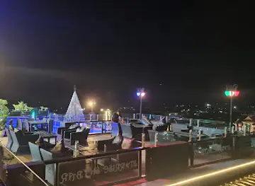 Star Rise Sky Bar