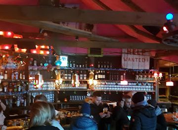 germany/hamburg/sternschanze/bar/haus-73