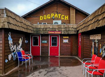 michigan/pictured-rocks-national-lakeshore/bar/the-dogpatch-restaurant