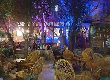 turkiye/mesopotamia/bar/alfresco-bar