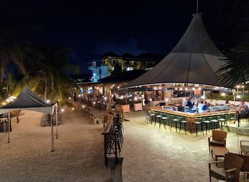 curacao/playa-cas-abou/bar/schooner-bar