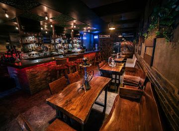 mexico/monterrey/valle-oriente/bar/mapache-gastropub