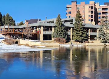 colorado/breckenridge-ski-resort/bar/the-maggie