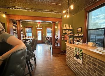 illinois/metro-east/bar/boarding-house-bistro