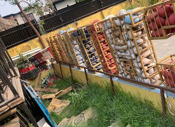 nepal/chitwan-valley/bar/garden-of-drinks