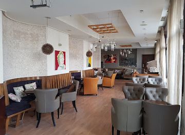 kuwait/green-island/bar/astra-lounge