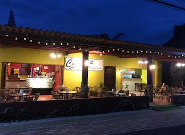 panama/el-valle-de-anton/bar/carlitos-pizzas-el-valle