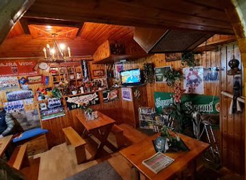 hungary/szekesfehervar/bar/joe-borozoja