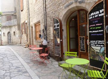 france/tarn-gorges/bar/l-abracada-bar