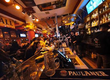 israel/jerusalem/bar/mike-s-place