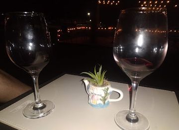 uruguay/colonia-del-sacramento/real-de-san-carlos/bar/porfiado-braseria-resto