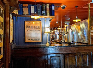 united-kingdom/tyrone/bar/the-square-bar