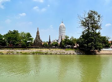 thailand/ayutthaya/ayutthaya-historical-park/bar/eatery-and-bar
