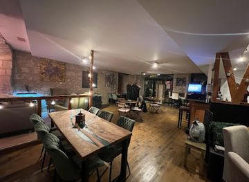 france/dordogne/bar/the-silver-owl