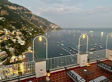 italy/positano/bar/la-giara-rooftop-bar