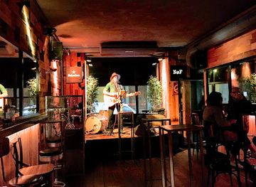 italy/florence/oltrarno/bar/nof-eat-drink