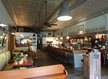 kansas/tallgrass-prairie-national-preserve/bar/ad-astra-steakhouse