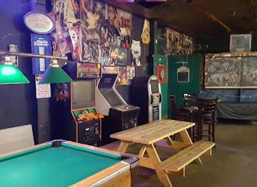 alabama/cherokee-rock-village/bar/brother-s-bar