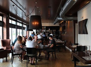 maine/downeast/bar/mk-kitchen