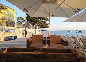 croatia/kvarner/bar/beach-bar-petrac