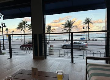 florida/fort-lauderdale-beach/bar/fort-liquordale-on-the-beach