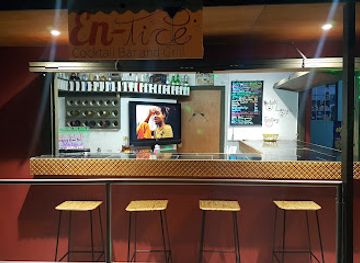 saint-lucia/laborie-quarter/bar/entice-cocktail-bar-and-grill