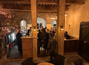 belgium/tournai/bar/the-warlord-tavern