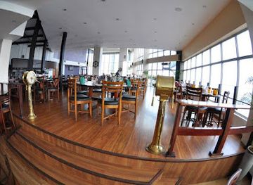 sri-lanka/western-province/bar/flag-whistle-restaurant-pub
