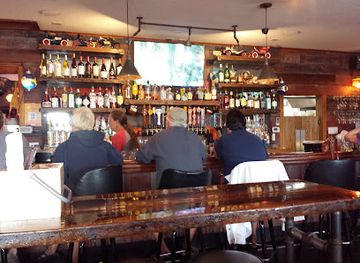 minnesota/stillwater/bar/cozzie-s-tavern-grill