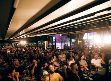 israel/holon/bar/carla-bruni-holon