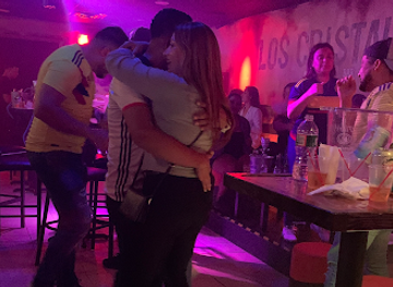 new-jersey/paterson/bar/los-cristales-shots-bar