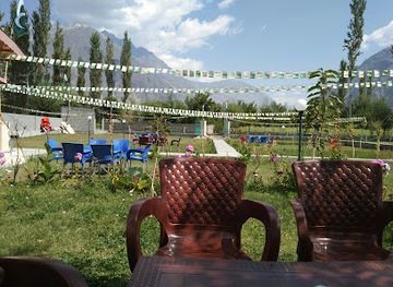 pakistan/phandar-valley/bar/ghizer-view-hotel-restaurant