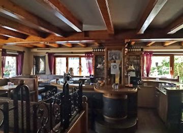 austria/alpbachtal/bar/pub-servus