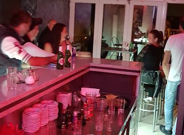 bosnia-and-herzegovina/zenica-doboj-canton/bar/caffe-casablanca