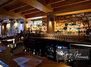 australia/hobart/bar/the-den-salamanca