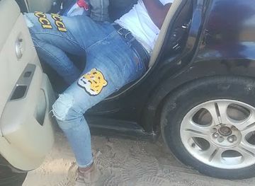 malawi/karonga/bar/montys-bar-grill