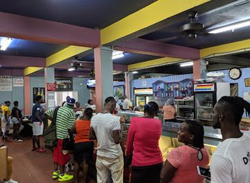 grenada/grenville/bar/the-melting-pot