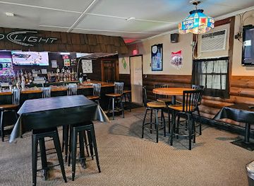 vermont/green-mountains-national-forest/bar/the-hilltop-tavern